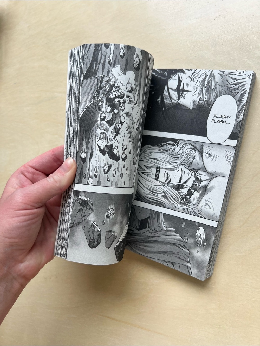 One-Punch Man Vol. 21 Manga - Like New Condition - Picture 3 of 3